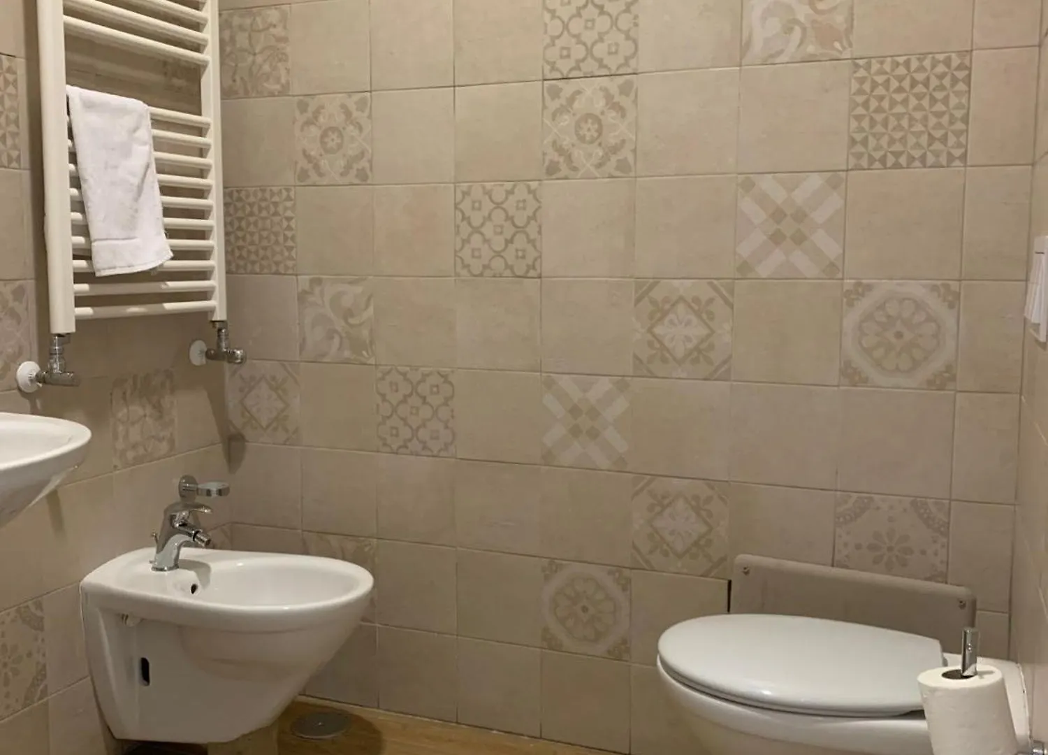 Hotel Thewesley Roma 0*,